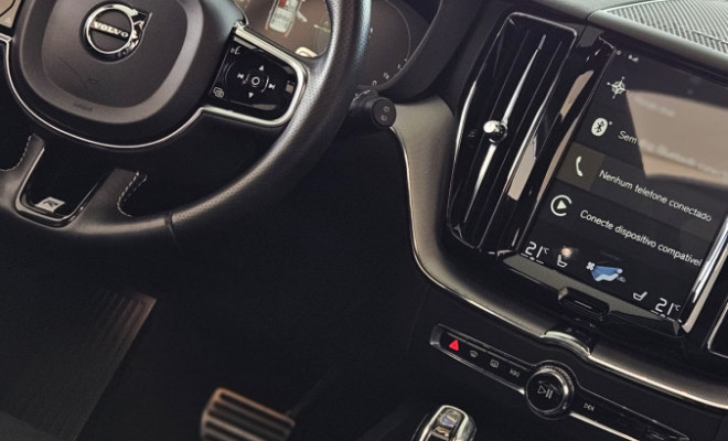 Volvo XC 60 T-8 R-DESIGN 2.0 (Híbrido) 2019 Híbrido-8
