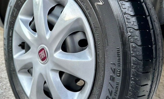 Fiat UNO VIVACE 1.0 EVO Fire Flex - 2012-6