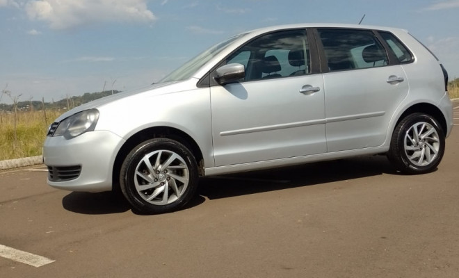 VW - VolksWagen Polo 1.6 E-Flex 8V 5p 2012 Flex-1