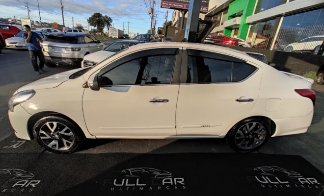 Nissan VERSA UNIQUE 1.6 16V FlexStart 4p Aut. 2017 Flex-14