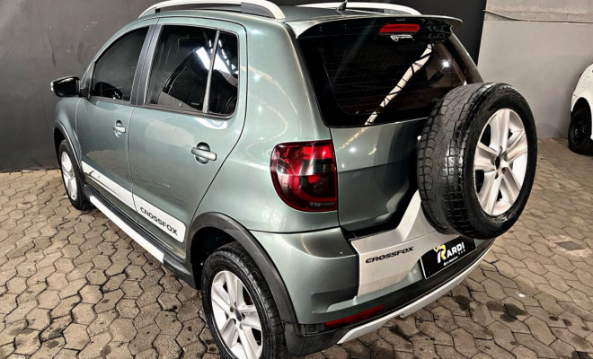 VW - VolksWagen CROSSFOX 1.6 Mi Total Flex 8V 5p 2011 Flex-0