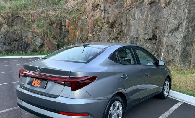 Hyundai HB20S Comfort Plus 1.0 Flex 12V Mec. 2025 Flex-11