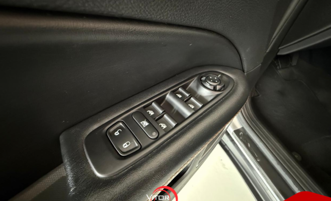 Jeep COMPASS LONGITUDE 2.0 4x2 Flex 16V Aut. 2019 Flex-0