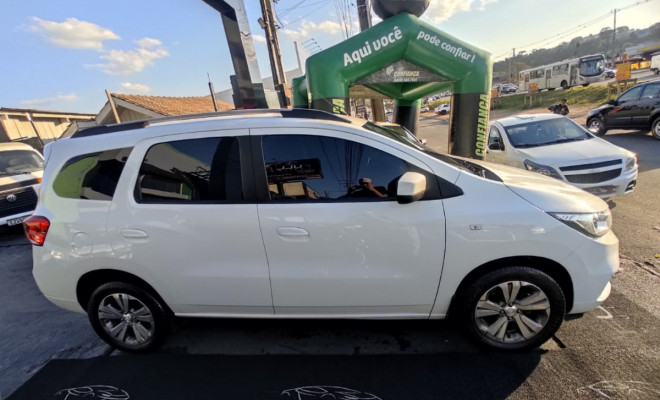 GM - Chevrolet SPIN PREMIER 1.8 8V Econo.Flex 5p Mec. 2021 Flex-18