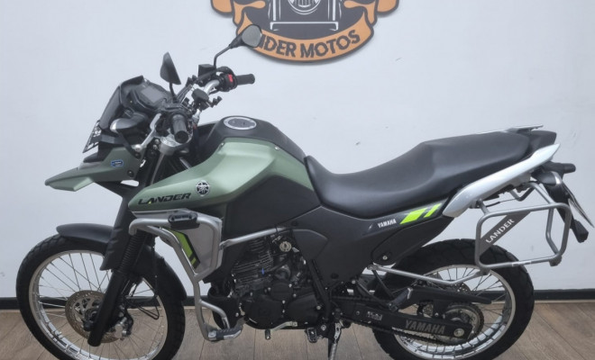 YAMAHA XTZ 250 LANDER CONNECTED 2025 Gasolina-3
