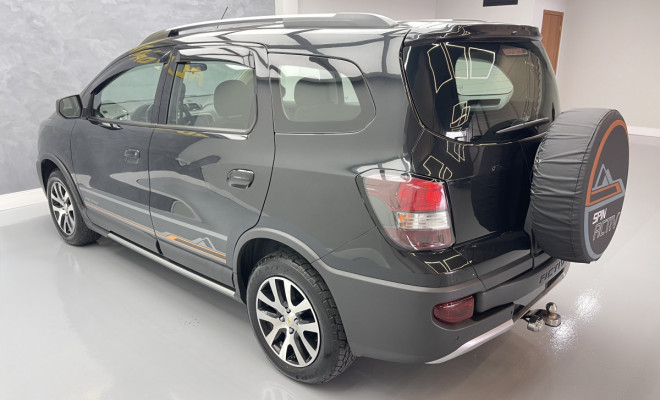 GM - Chevrolet SPIN ACTIV 1.8 8V Econo. Flex 5p Aut. 2016 Flex-0