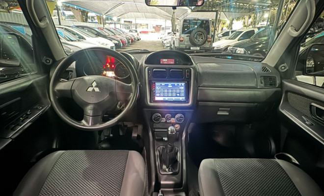 Mitsubishi Pajero TR4 2.0/ 2.0 Flex 16V 4x4 Mec. 2012 Flex-8