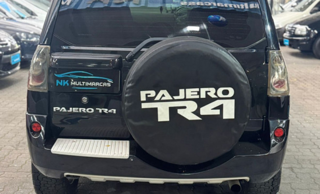 Mitsubishi Pajero TR4 2.0/ 2.0 Flex 16V 4x4 Mec. 2012 Flex-4