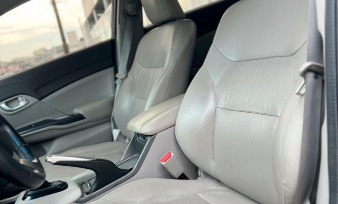 Honda Civic Sed. LXL/LXL SE 1.8 Flex 16V Mec. 2012 Flex-9