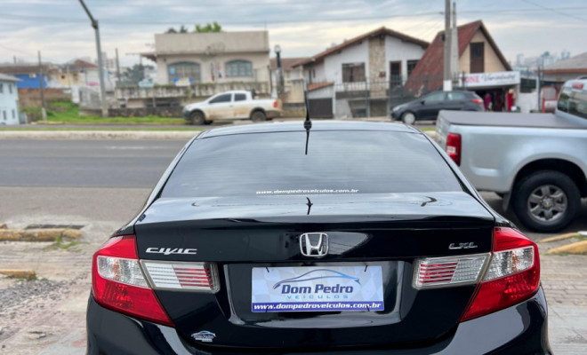 Honda Civic Sed. LXL/LXL SE 1.8 Flex 16V Mec. 2012 Flex-2