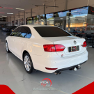 VW - VolksWagen JETTA Comfortline  2.0 T.Flex 8V 4p Mec. 2013 Flex-6