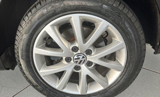 VW - VolksWagen JETTA Comfortline 2.0 T.Flex 8V 4p Tipt. 2012 Flex-3
