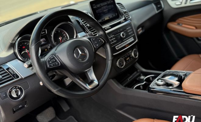 Mercedes-Benz GLE-400 Coupe High. 4MATIC 3.0 V6  Aut. 2019 Gasolina-3