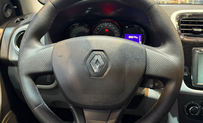 Renault LOGAN Expression Hi-Flex 1.6 8V 4p 2015 Flex-6