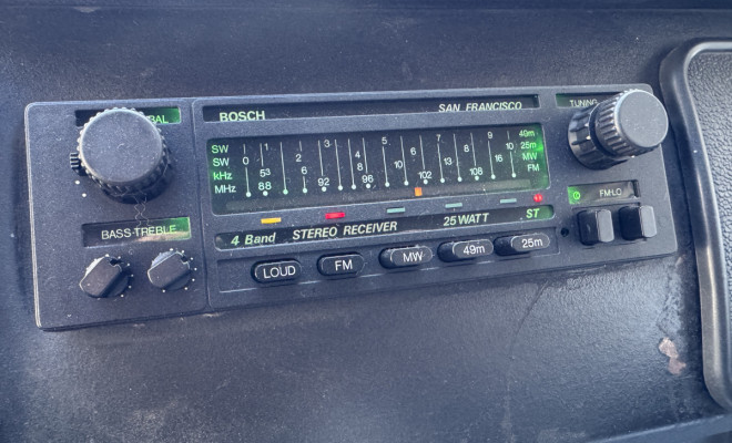 VW - VolksWagen Kombi Furgão 1988 Gasolina-12