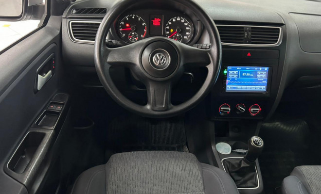 VW - VolksWagen Fox 1.0 Mi Total Flex 8V 5p 2013 Flex-6