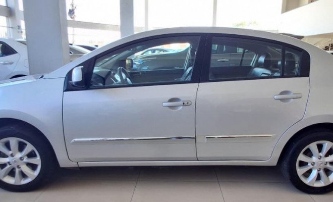 Nissan Sentra 2.0/ 2.0 Flex Fuel 16V Aut. 2013 Flex-6