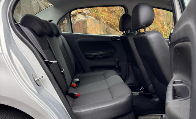 VW - VolksWagen VOYAGE 1.0 Flex 12V 4p 2023 Flex-6