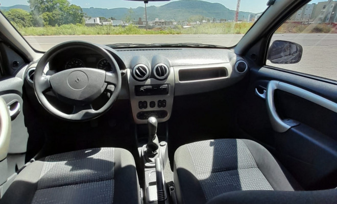 Renault SANDERO Expression Hi-Flex 1.0 16V 5p 2011 Flex-10