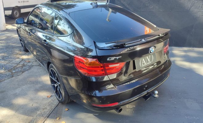 BMW 320iA Modern/Sport TB 2.0/A.Flex/GP 4p 2013 Gasolina-3