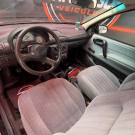 GM - Chevrolet Corsa Wind 1.0 MPFI / EFI  2p 2001 Gasolina-2
