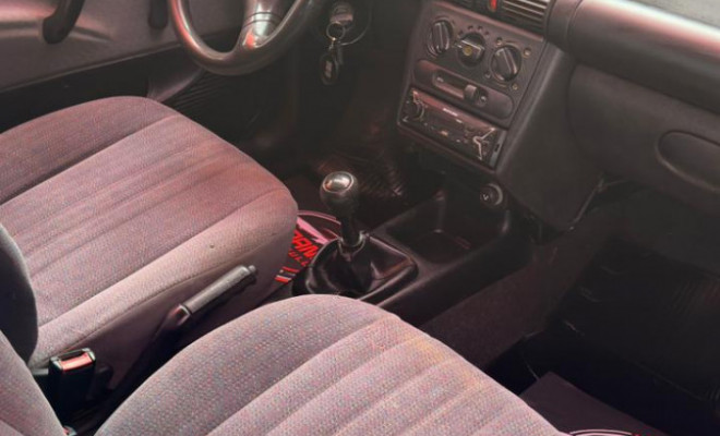 GM - Chevrolet Corsa Wind 1.0 MPFI / EFI  2p 2001 Gasolina-4