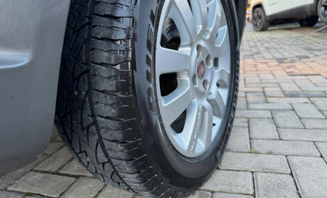Fiat Strada Adventure 1.8/ 1.8 LOCKER Flex CE 2014 Flex-20