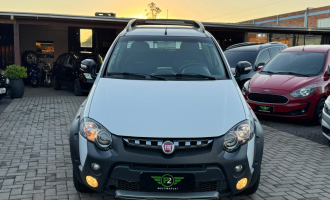 Fiat Strada Adventure 1.8/ 1.8 LOCKER Flex CE 2014 Flex-13