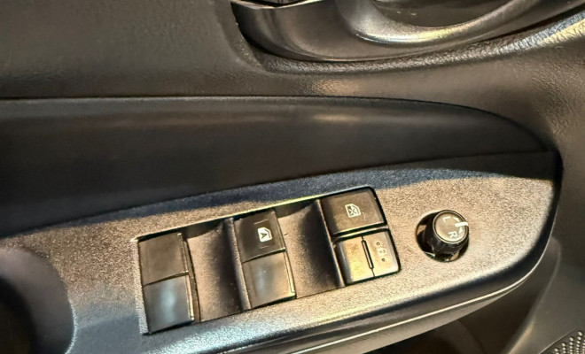 Toyota YARIS XL Live Sedan 1.5 Flex 16V 4p Aut. 2022 Flex-10