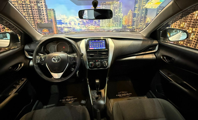 Toyota YARIS XL Live Sedan 1.5 Flex 16V 4p Aut. 2022 Flex-4