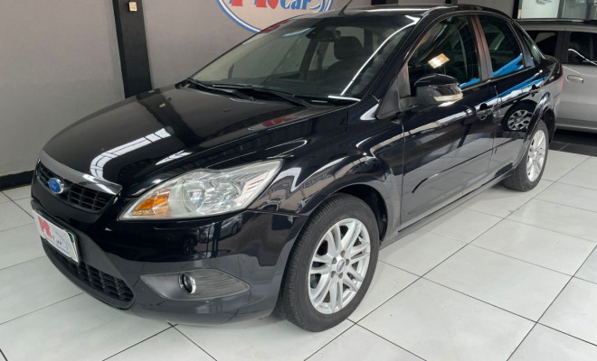 Ford Focus Sed. TI./TI.Plus 2.0 16V Flex  Aut 2013 Flex-0
