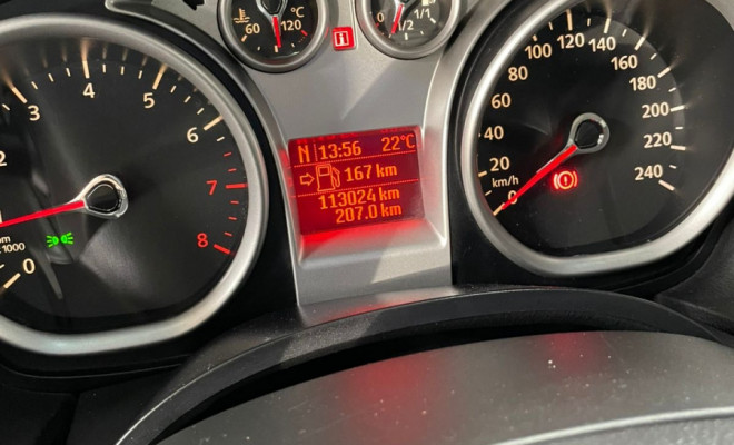 Ford Focus Sed. TI./TI.Plus 2.0 16V Flex  Aut 2013 Flex-7