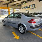 Renault Megane Sedan Dynamique 2.0 16V Aut. 2008 Gasolina-3