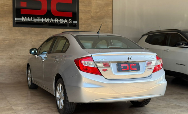 Honda Civic Sedan EXR 2.0 Flexone 16V Aut. 4p 2014 Flex-4