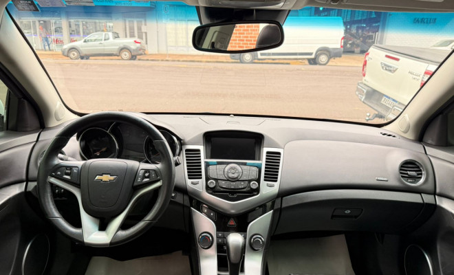 GM - Chevrolet CRUZE HB Sport LTZ 1.8 16V FlexP. 5p Aut 2014 Flex-5