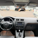 VW - VolksWagen JETTA Comfortline 2.0 T.Flex 8V 4p Tipt. 2016 Flex-5