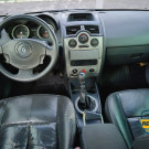 Renault Megane Sedan Dynamique 2.0 16V Mec. 2007 Gasolina-3
