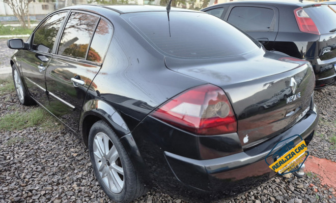 Renault Megane Sedan Dynamique 2.0 16V Mec. 2007 Gasolina-2