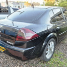 Renault Megane Sedan Dynamique 2.0 16V Mec. 2007 Gasolina-1