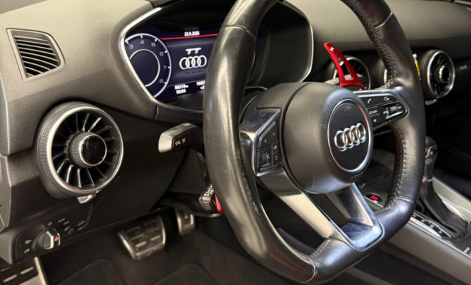 Audi TT 2.0 16v TFSI S-Tronic 2015 Gasolina-8