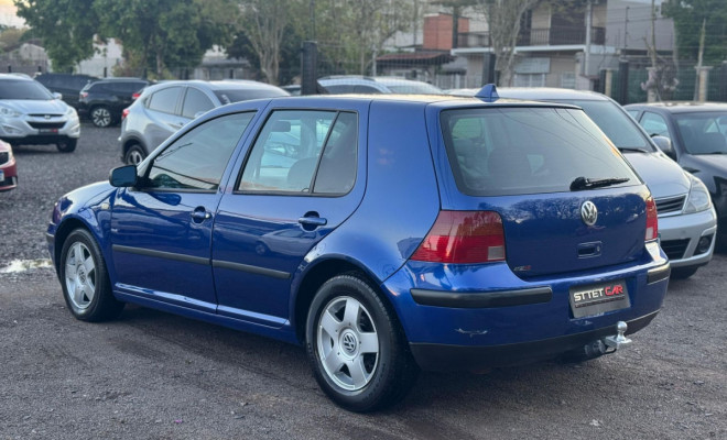 VW - VolksWagen Golf 1.6Mi/ 1.6Mi Gener./Black & Silver 2001 Gasolina-2