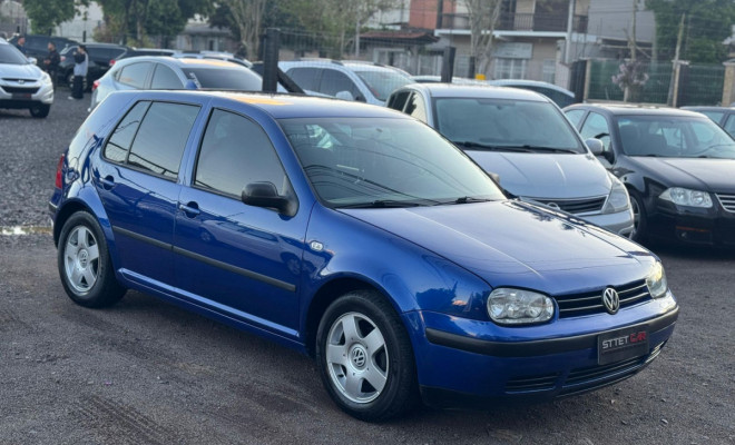 VW - VolksWagen Golf 1.6Mi/ 1.6Mi Gener./Black & Silver 2001 Gasolina-0