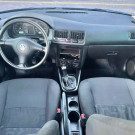 VW - VolksWagen Golf 1.6Mi/ 1.6Mi Gener./Black & Silver 2001 Gasolina-6