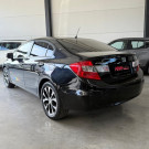 Honda Civic Sedan LXR 2.0-2