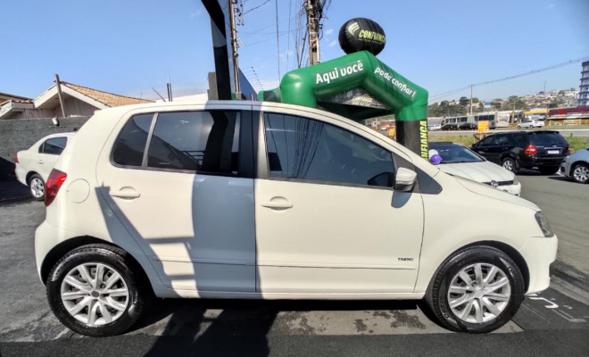 VW - VolksWagen Fox 1.0 Mi Total Flex 8V 5p 2013 Flex-16