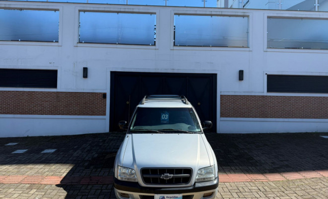 GM - Chevrolet S10 Pick-Up 2.4 MPFI 8v 128cv CD 4p 2003 Gasolina