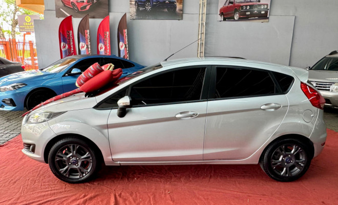 Ford Fiesta 1.6 16V Flex Aut. 5p 2016 Flex-2