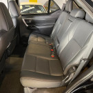 Toyota Hilux SW4 SRX Platinum 2.8 TB 4x4 7 Lugares Diesel Aut. 2025-14