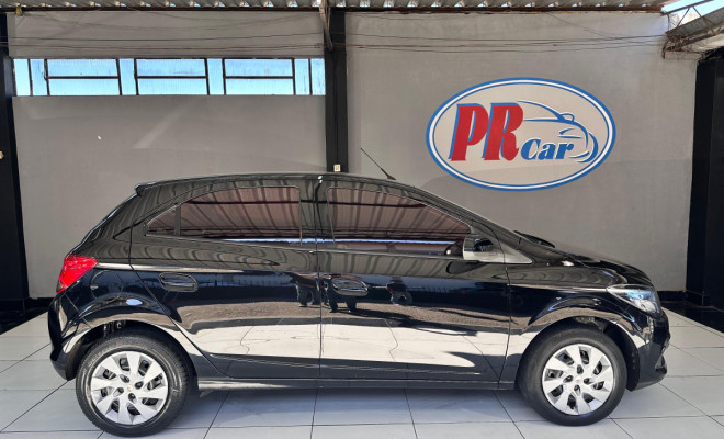 GM - Chevrolet ONIX HATCH LT 1.4 8V FlexPower 5p Mec. 2014 Flex-5
