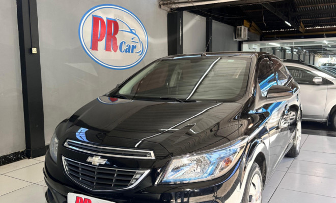 GM - Chevrolet ONIX HATCH LT 1.4 8V FlexPower 5p Mec. 2014 Flex-0